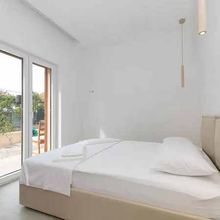 D2olive House Biograd Na Moru