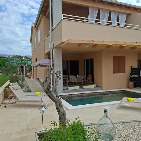 Βίλα D2olive House *