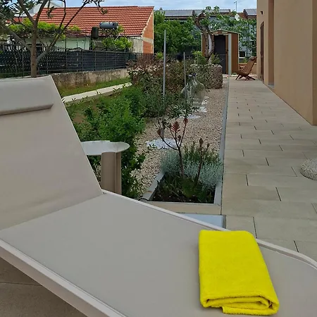 D2olive House * Biograd Na Moru