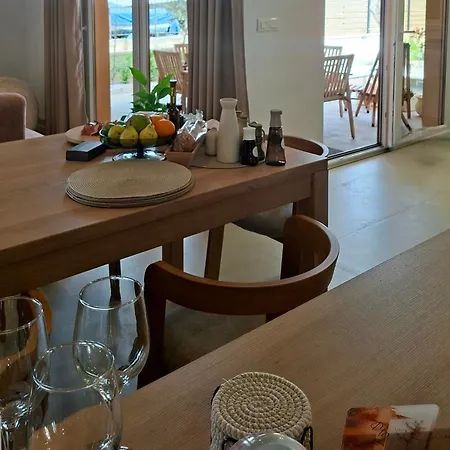D2olive House * Biograd Na Moru