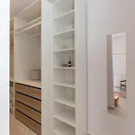D2olive House