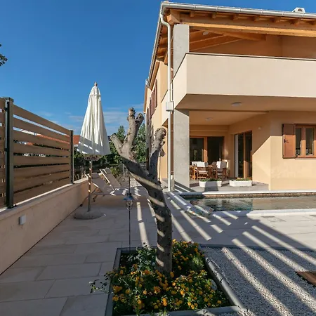 فيلة D2olive House