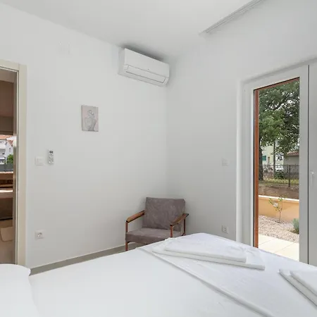 Vila D2olive House Biograd Na Moru