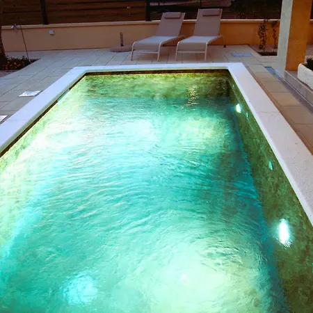 D2olive House * Biograd Na Moru