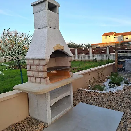 Vila D2olive House *