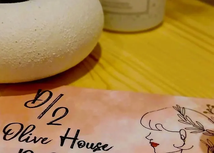 D2olive House *