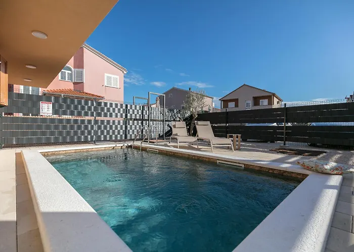 D2olive House Villa *