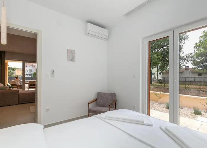 Villa D2olive House Biograd Na Moru